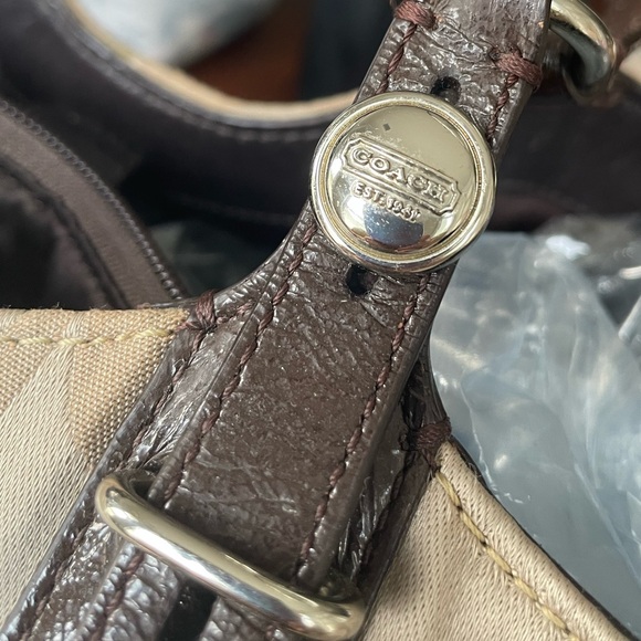 Coach Carly signature canvas shoulder/Tote GUC - Picture 9 of 15